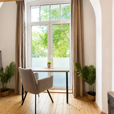 Larooms Rs51 - Altbaucharm Mit Hochbett شقة Halle (Saale)